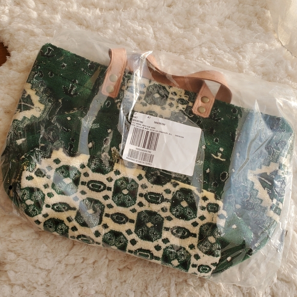 Lalla Marrakech Petit Souk Carpet Tote Bag - Picture 6 of 8